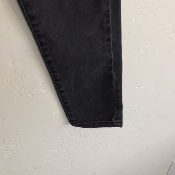 Mossimo Faded Black Mid Rise Denim Leggings Size 4 - Picture 3 of 7